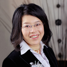 吉川和美氏